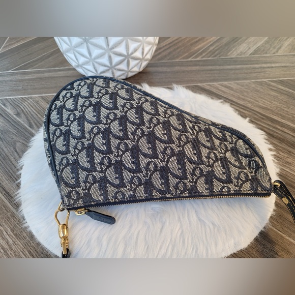 DIOR Monogram Mini Saddle Pochette Navy - Picture 16 of 16